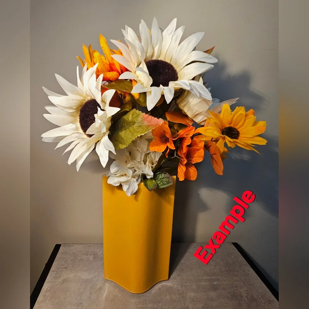 Vintage Mikasa La Ronde Moselle Amber Yellow Almond Eye Shape Mid-Century Vase
